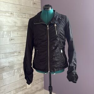 VIA SPIGA Women's Black Light Jacket with Ruching